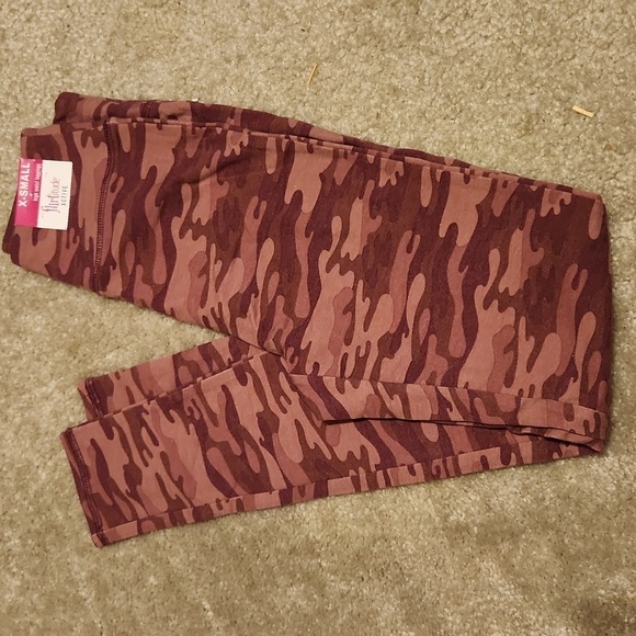 Firtitude Leggings Active Size XS High Waisted Pink Camouflage Berry Camo - Picture 1 of 9